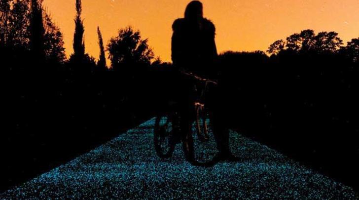 GI-7-Kiw-invents-glow-in-the-dark-path-700x400