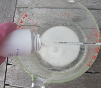 Make-your-own-soap-Step-3-Caustic-mix-GI04-400x350