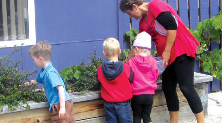 Teaching-green-700x400-GI02