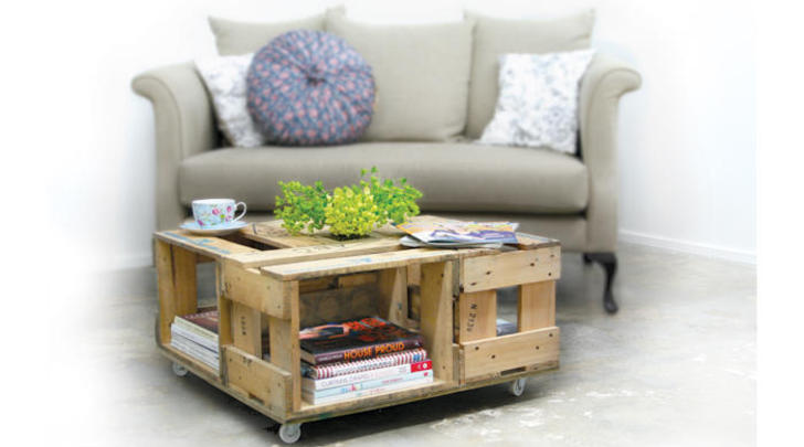 What-a-crate-table-700x400-GI06